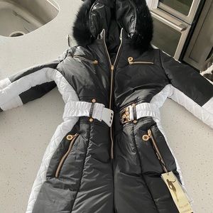 Snow suit (brand new with tags)
